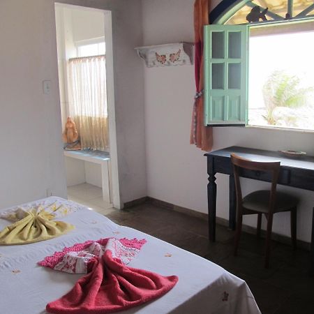 Alfazema Cultural Bed And Breakfast Arembepe Ruang foto