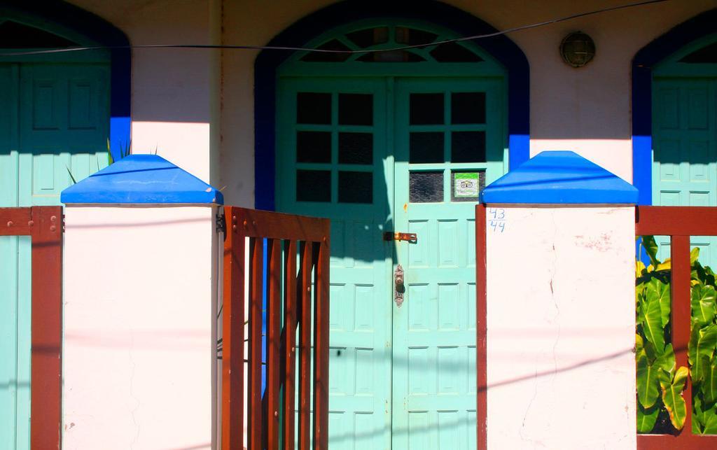 Alfazema Cultural Bed And Breakfast Arembepe Bagian luar foto